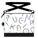 パリピ孔明 描き下ろしイラスト缶バッジ付きサコッシュ